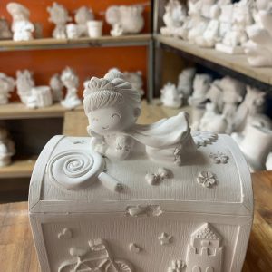 Tượng Rương Kho Báu Nhí